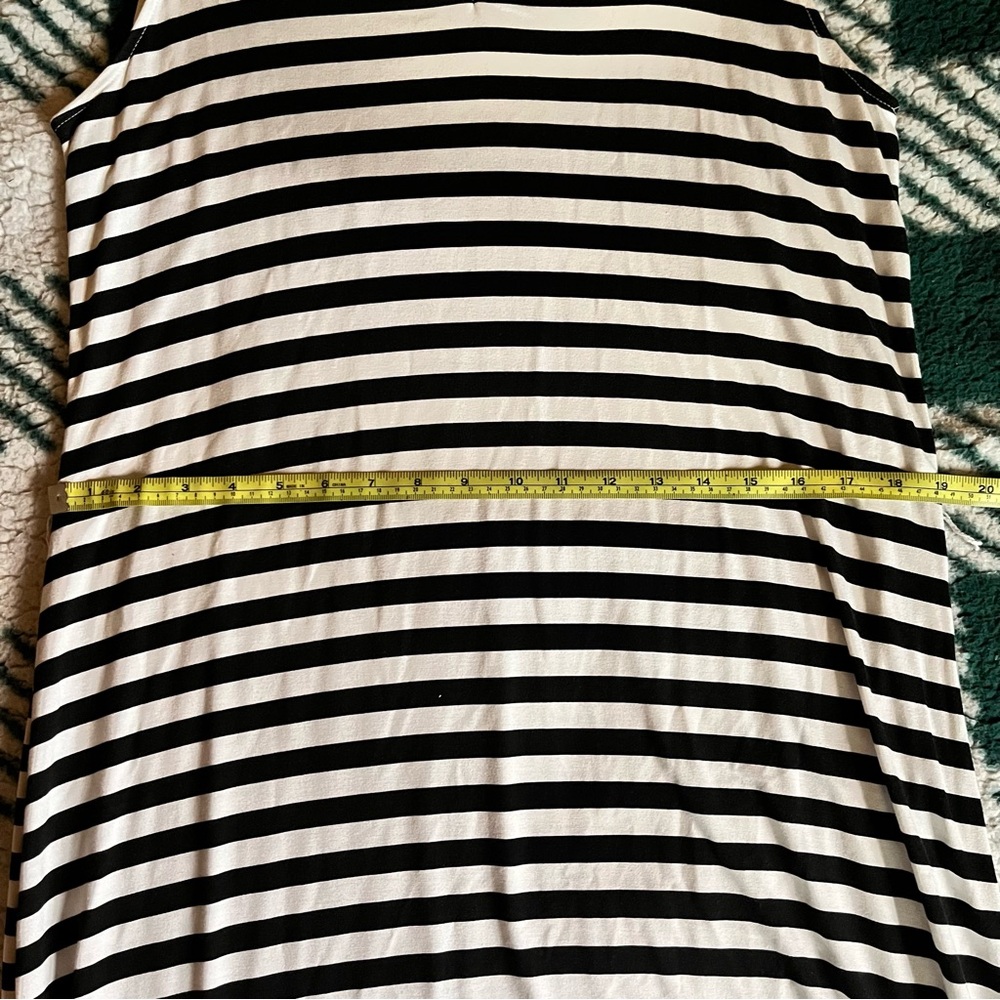 πHP x2π ST JOHNβS BAY Black and White Striped Maxi Dress - Picture 11 of 12